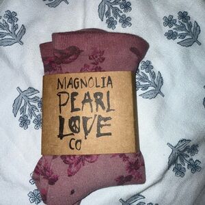 Magnolia Pearl Socks